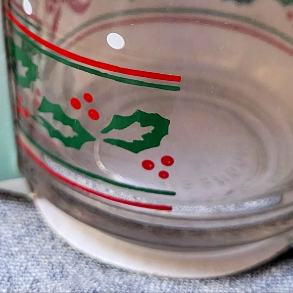 🎄Vintage Christmas Drinking Glass Coffee Mugs Set of 4 in original package - Picture 7 of 15